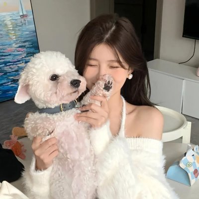 派遣女公关彩华